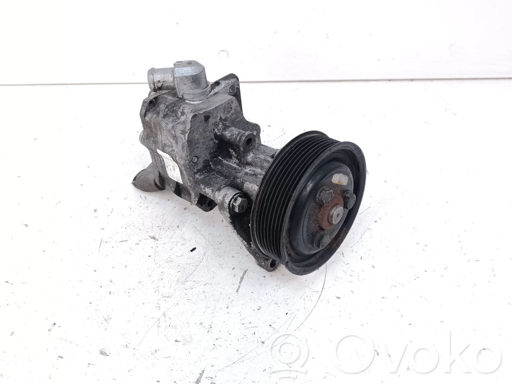 BMW X5M E70 Power steering pump 