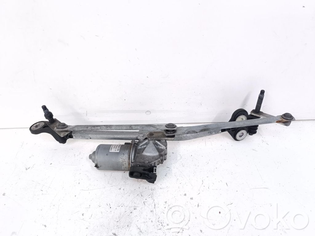 BMW X5M E70 Front wiper linkage and motor 
