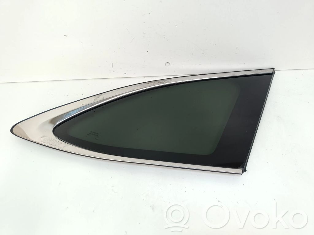 Subaru Outback (BT) Rear side window 
