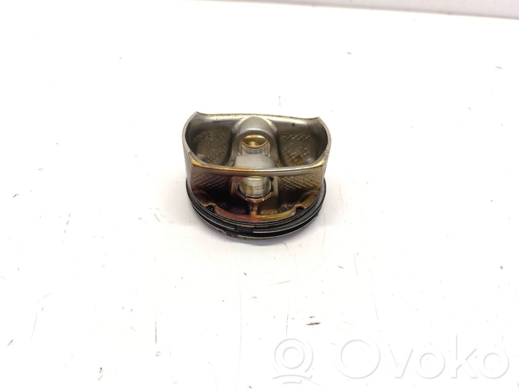 Dodge Challenger Piston 