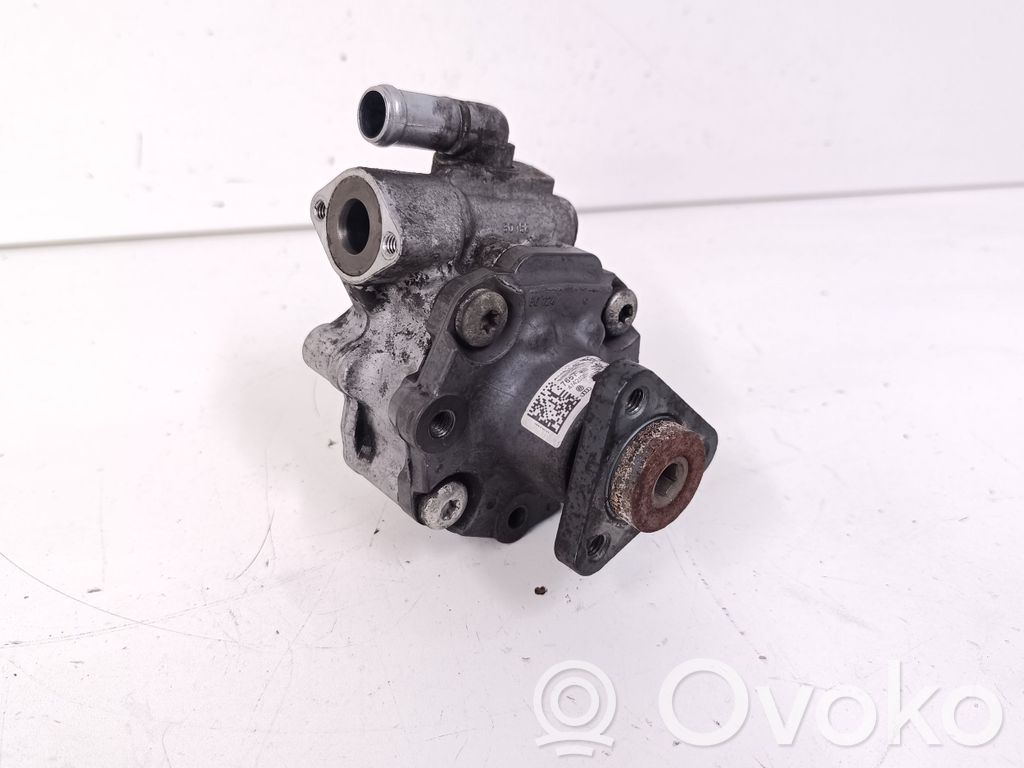 Audi A4 Allroad B8 Power steering pump 