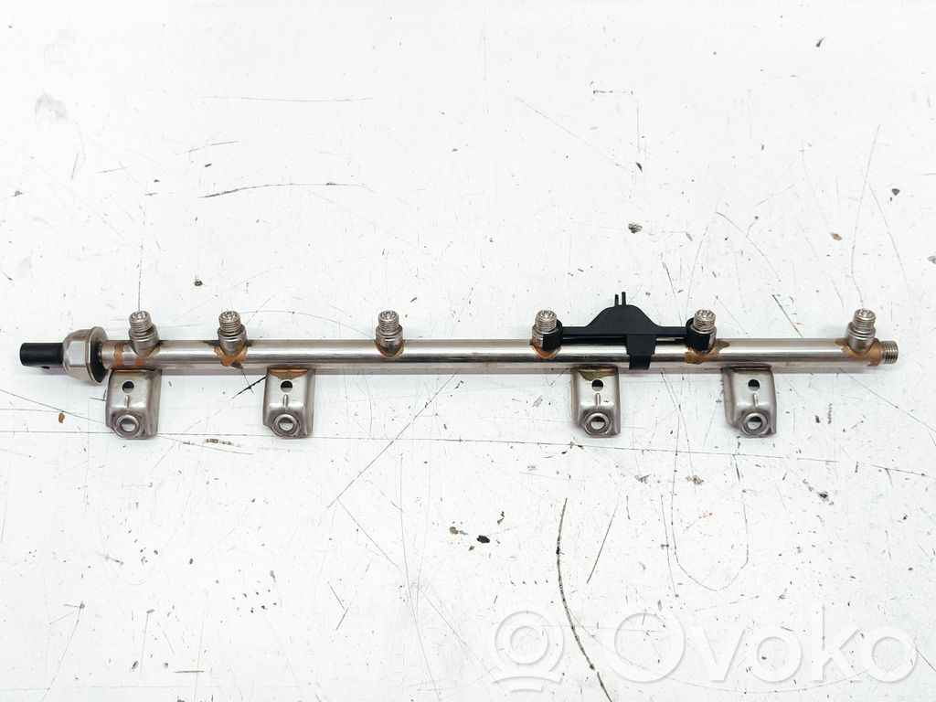BMW 7 F01 F02 F03 F04 Fuel main line pipe 