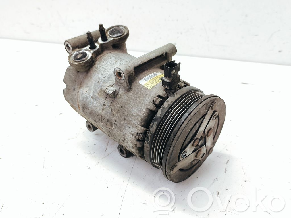 Ford Focus Kompresor / Sprężarka klimatyzacji A/C 