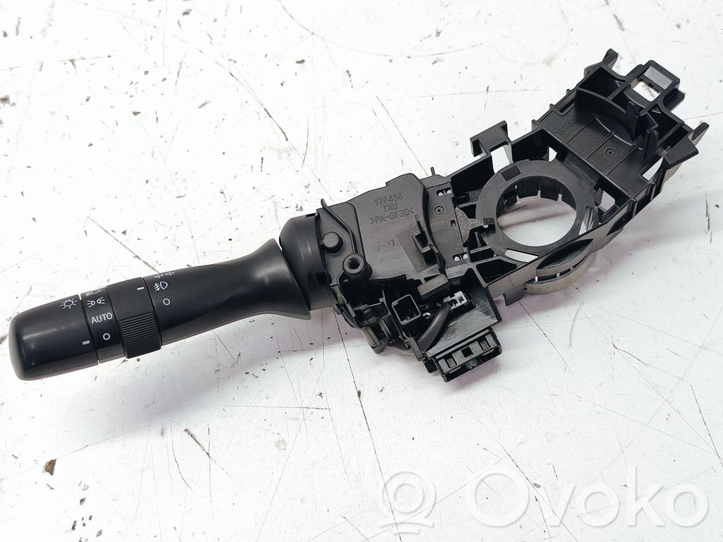 Indicator stalk   17F066