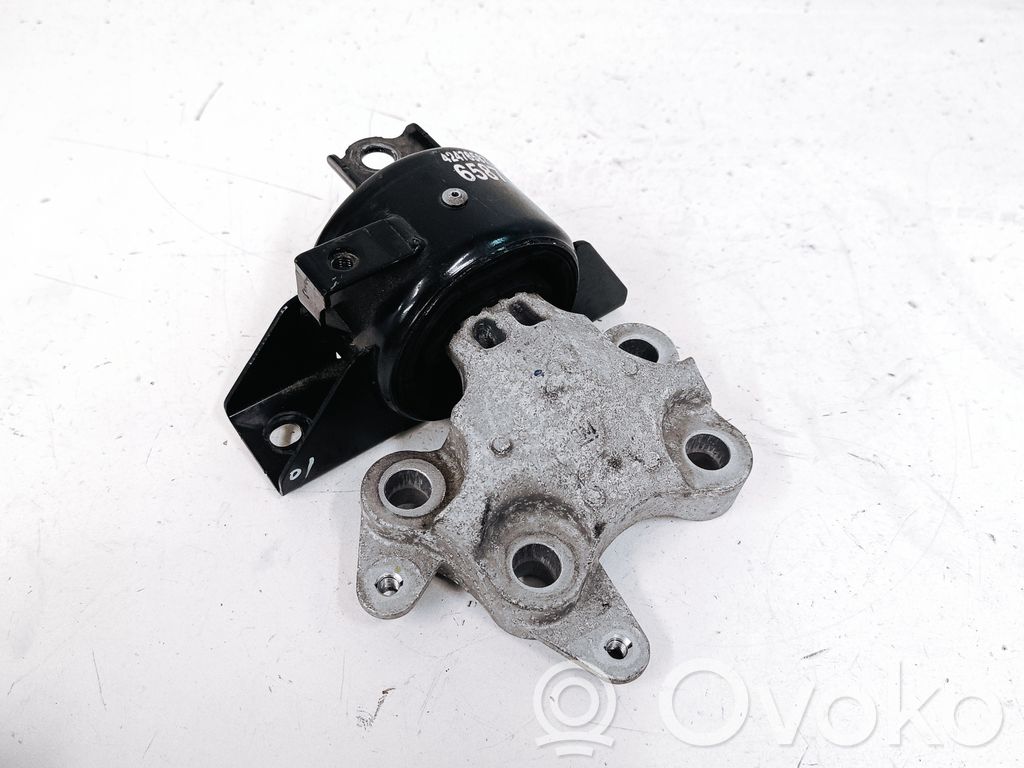 Buick Encore I Engine mount bracket 
