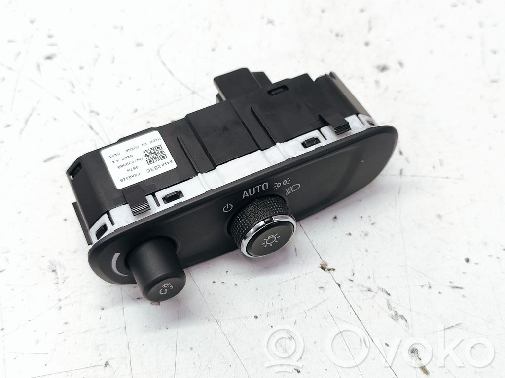 Buick Encore I Light switch 