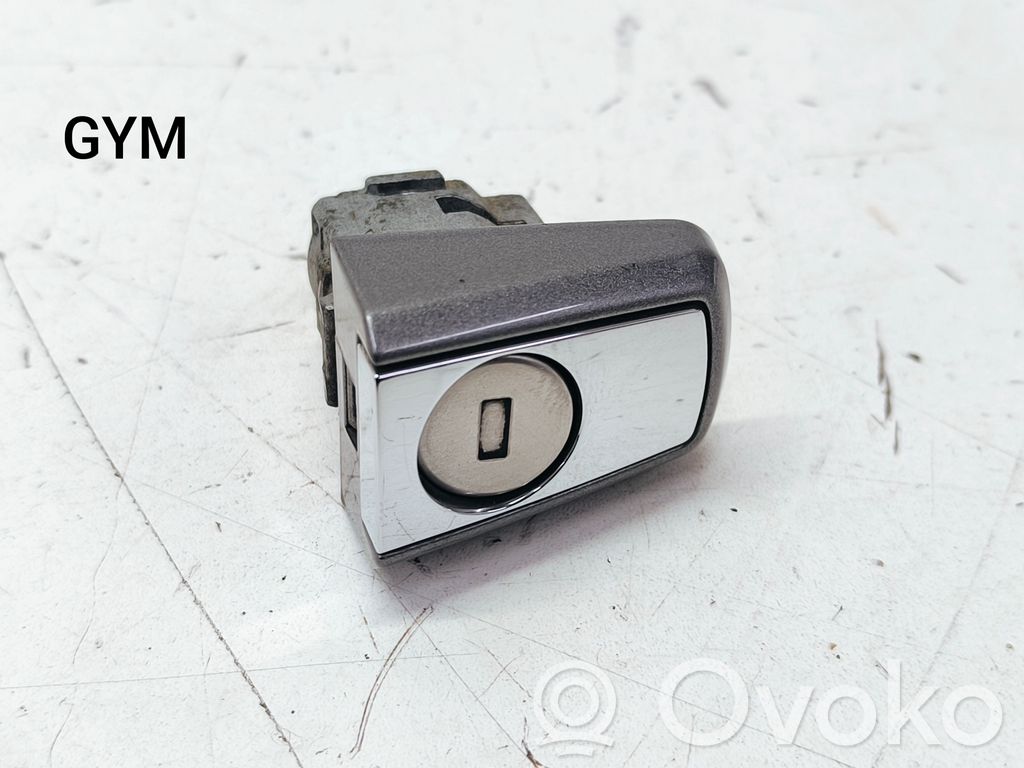 Buick Encore I Coupe door lock (next to the handle) 