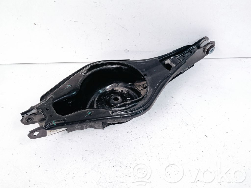 Volvo XC40 Rear upper control arm/wishbone 