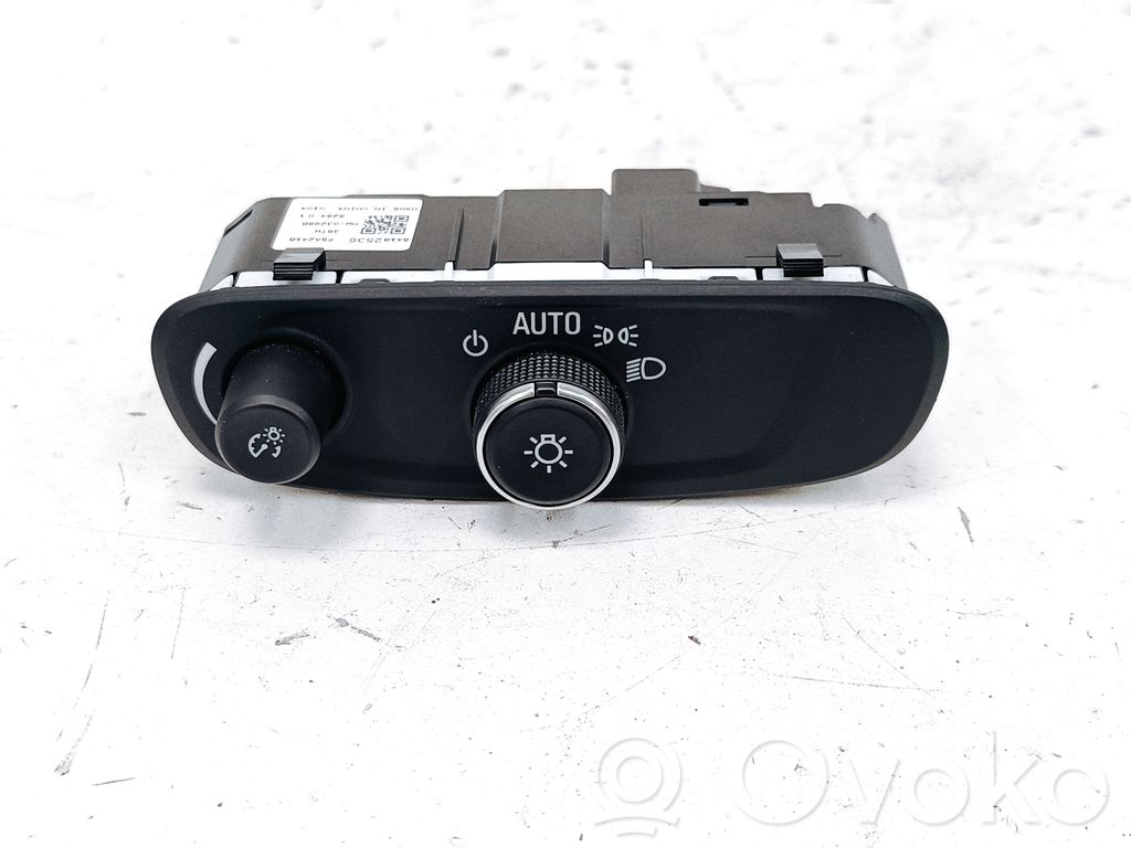 Buick Encore I Light switch 