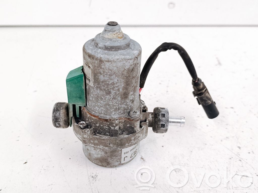Audi A8 S8 D4 4H Alipainepumppu 