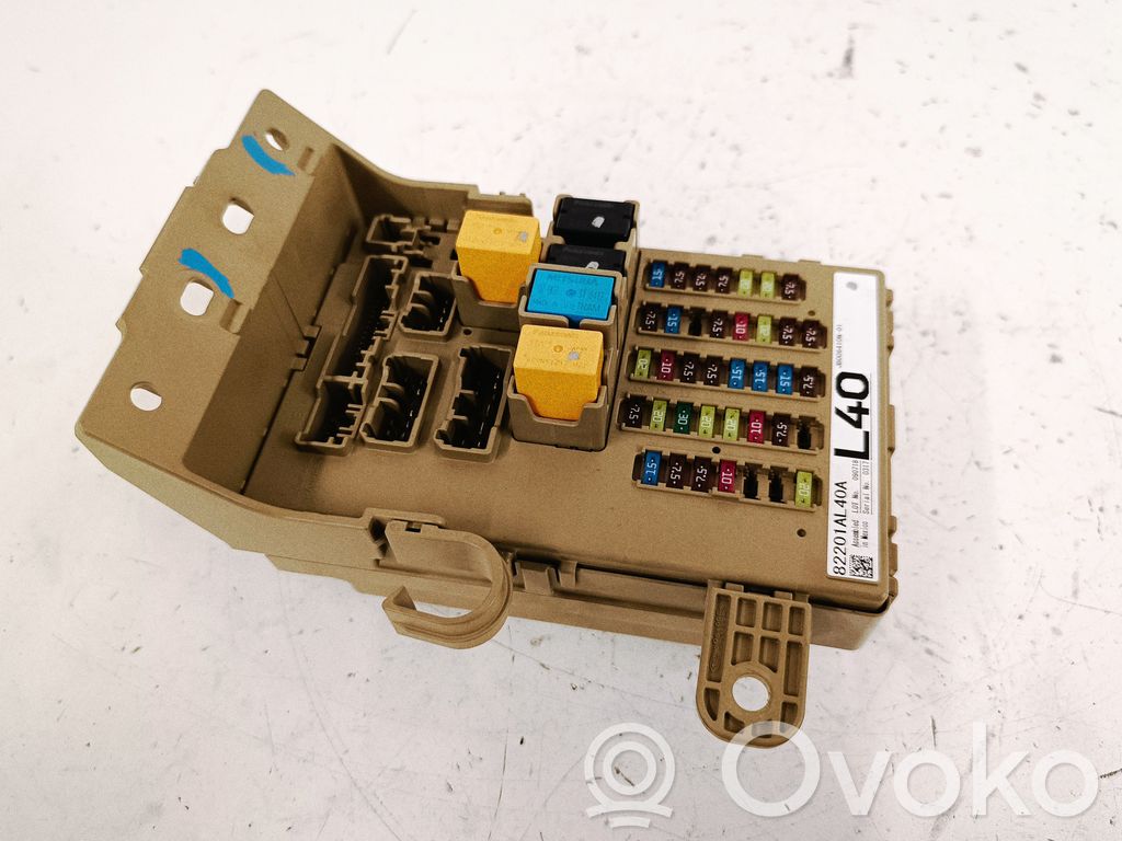 Fuse module   82201AL40A,JB004400N