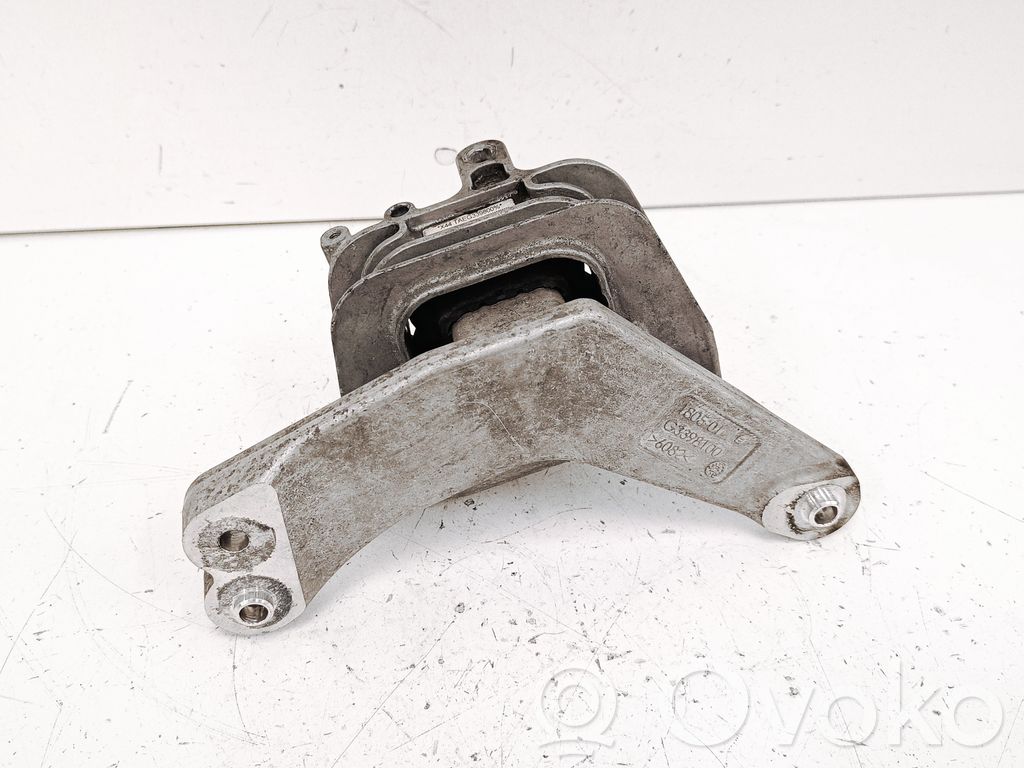 Volkswagen Jetta VI Engine mount bracket 