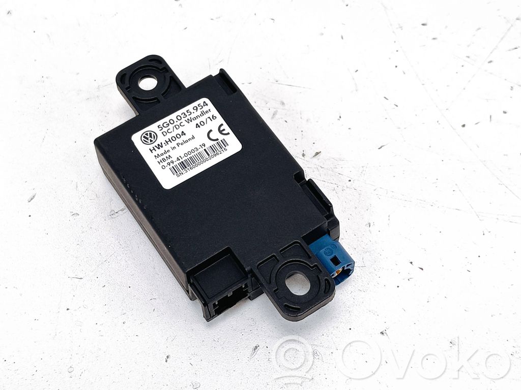 Audi Q3 8U Przetwornica napięcia / Moduł przetwornicy 