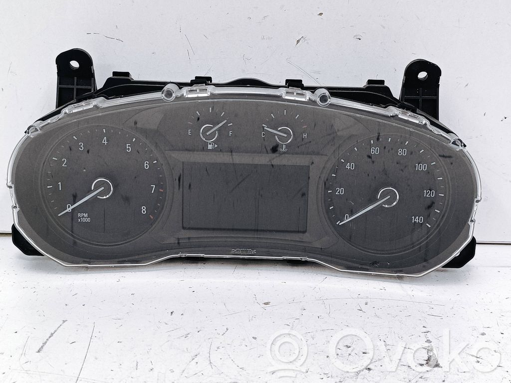 Buick Encore I Speedometer (instrument cluster) 