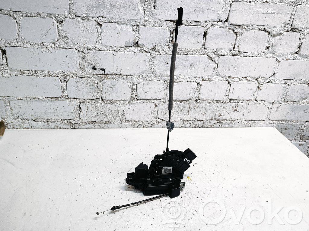 Volvo XC70 Aizmugurē slēdzene 