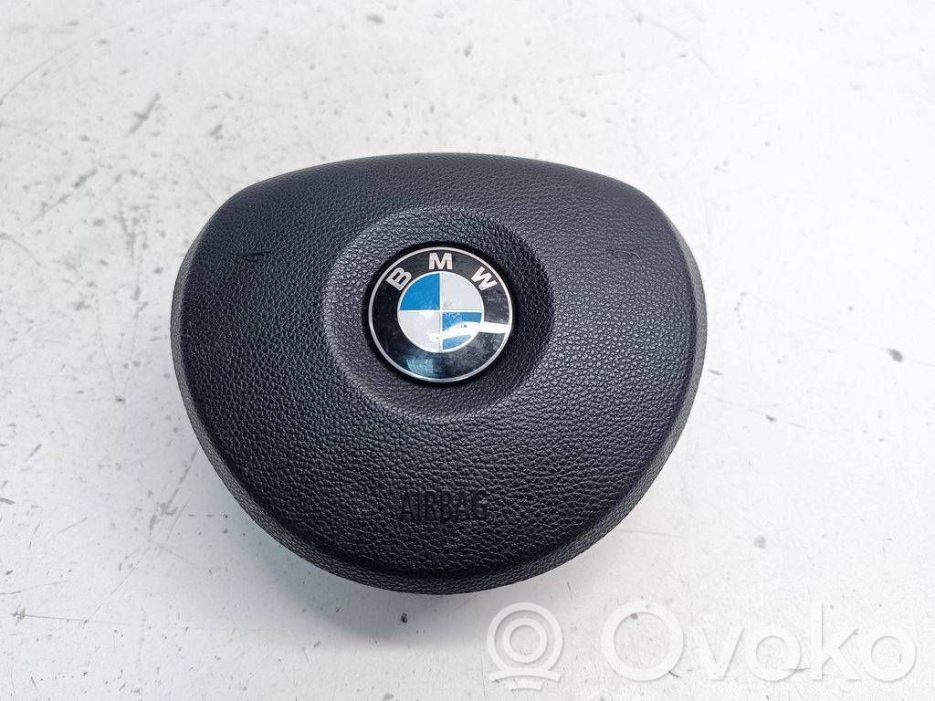 BMW X1 E84 Vairo oro pagalvė 