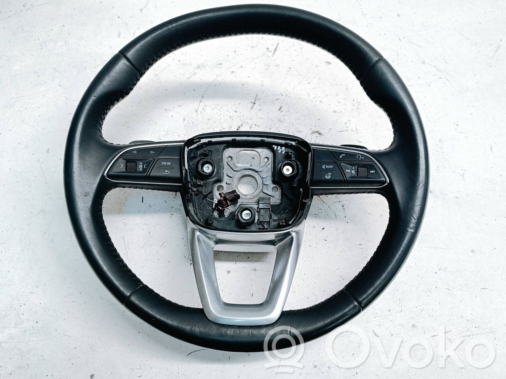 Audi Q7 4M Ohjauspyörä 