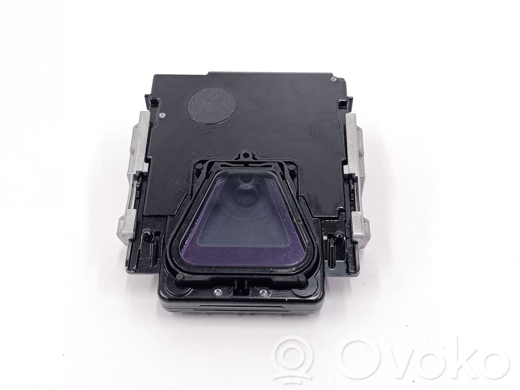 Audi Q7 4M Windshield/windscreen camera 