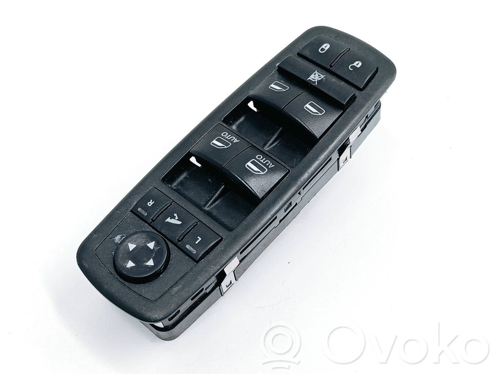 Electric window control switch   56046826AE