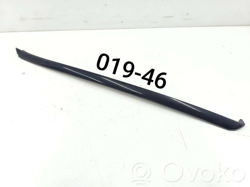 Volvo XC60 Windshield trim 