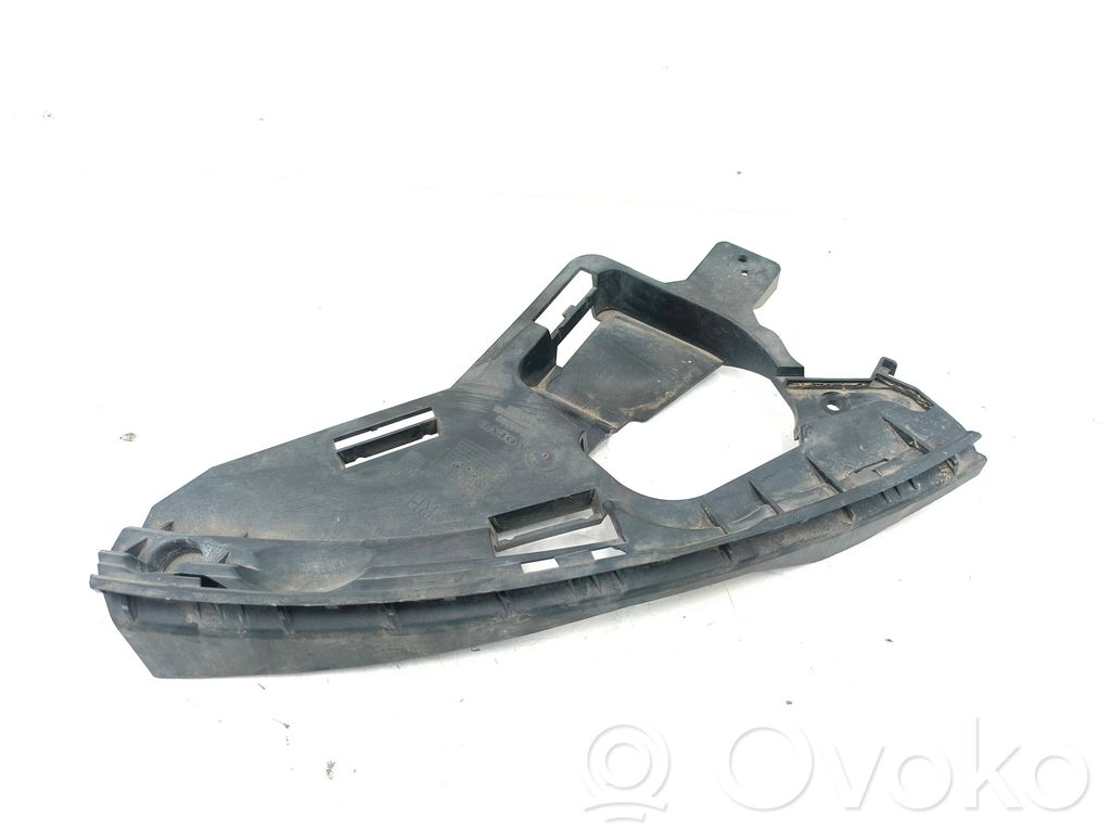 Volvo XC60 Support phare frontale 