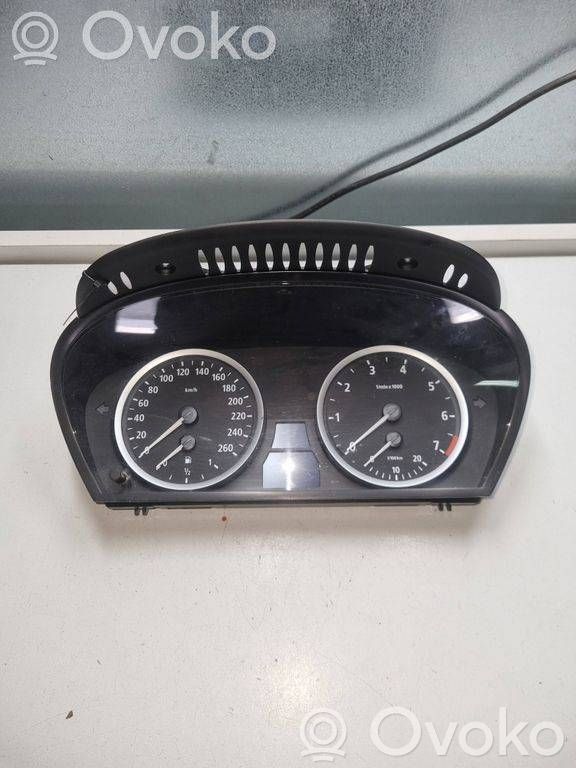 BMW 5 E60 E61 Nopeusmittari (mittaristo) 