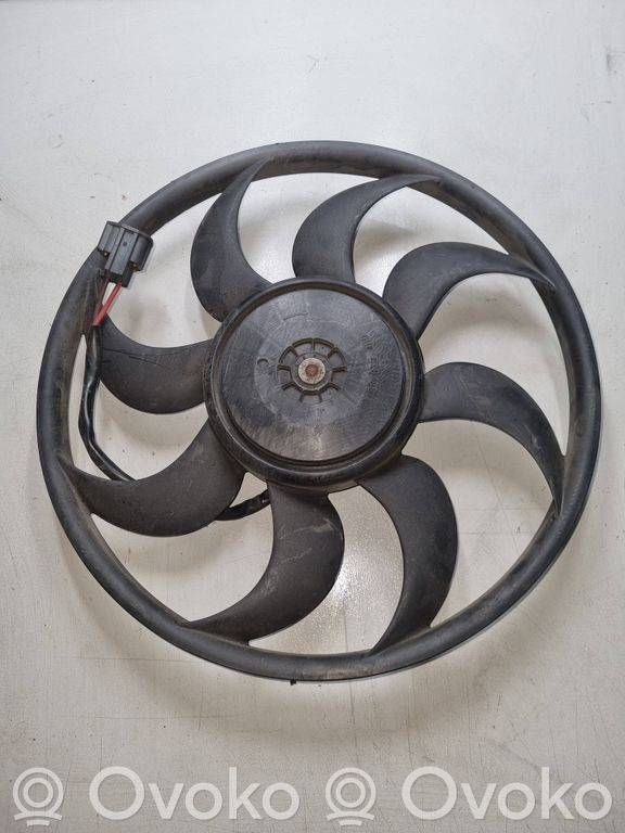 Ford Focus Elektrisks radiatoru ventilators 