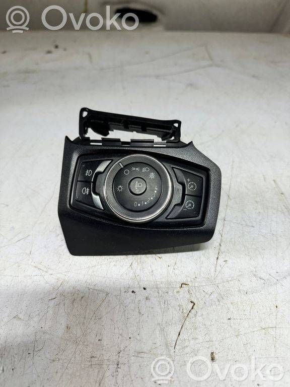 Light switch   BM5T13A024CC