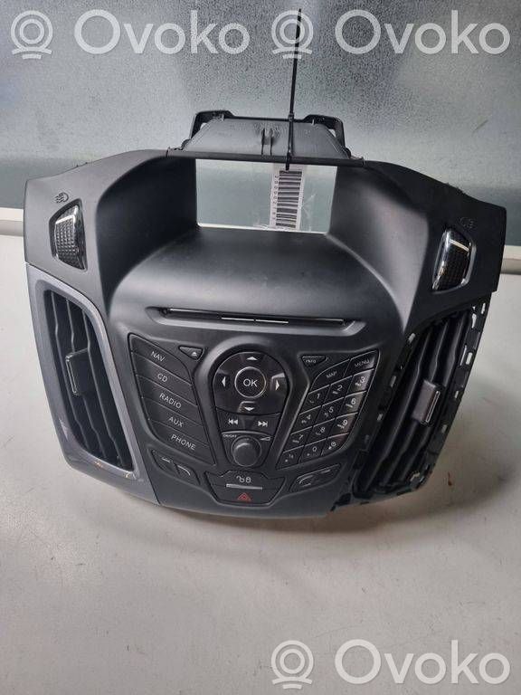 Ford Focus Panel / Radioodtwarzacz CD/DVD/GPS 