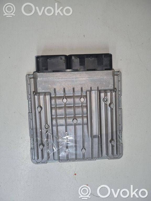 BMW 5 E60 E61 Engine control unit/module 