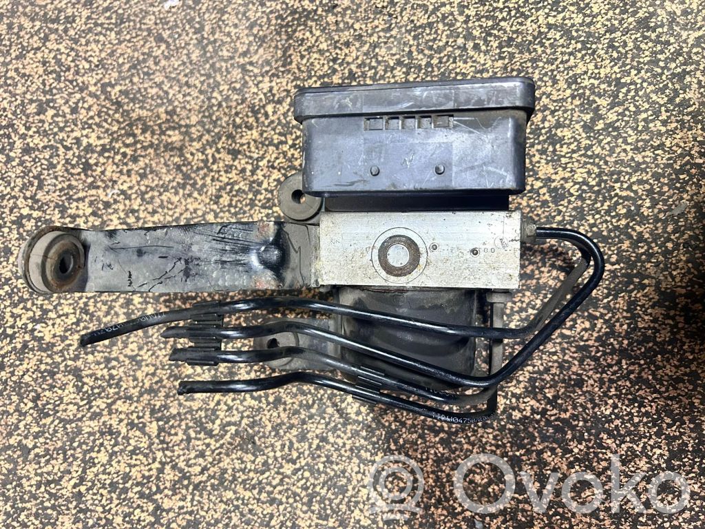 Bomba de ABS   8M512C405CA
