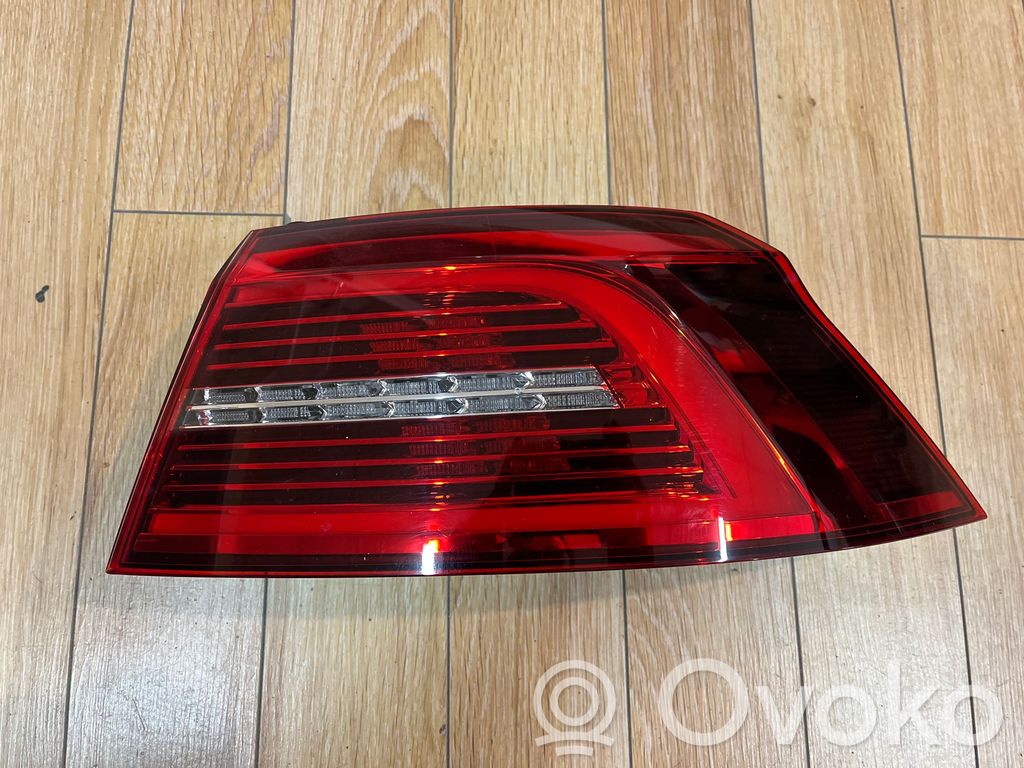 Lampa tylna   3G5945208C,81420201,3G594520