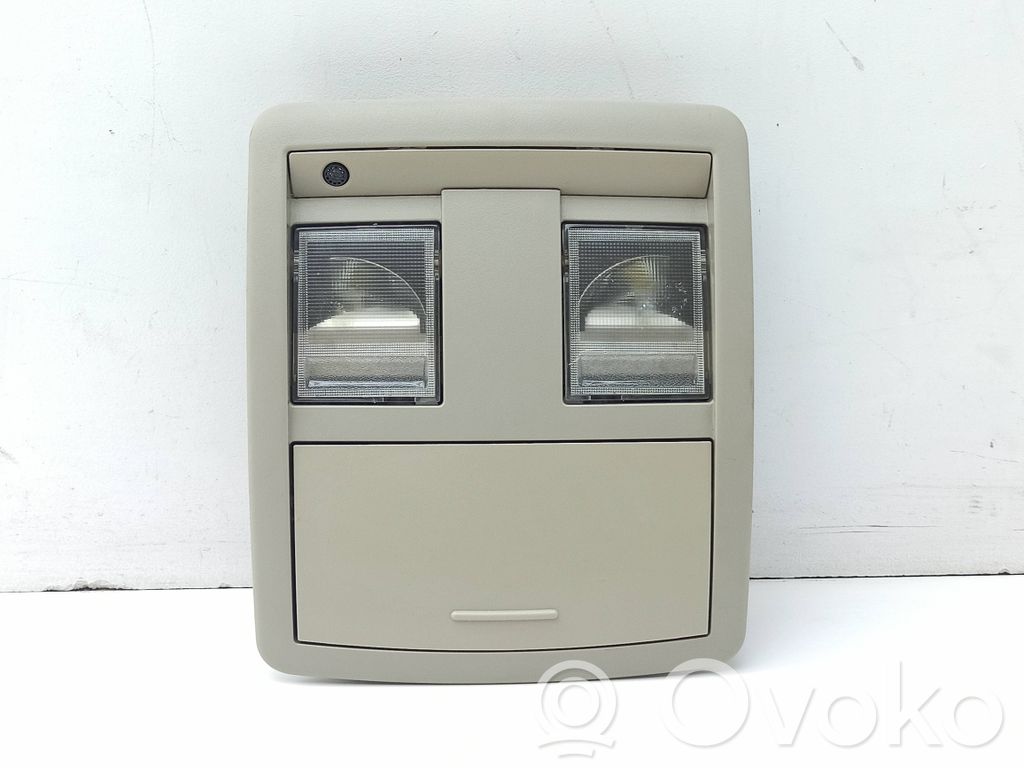 Jeep Grand Cherokee (WK) Front seat light 