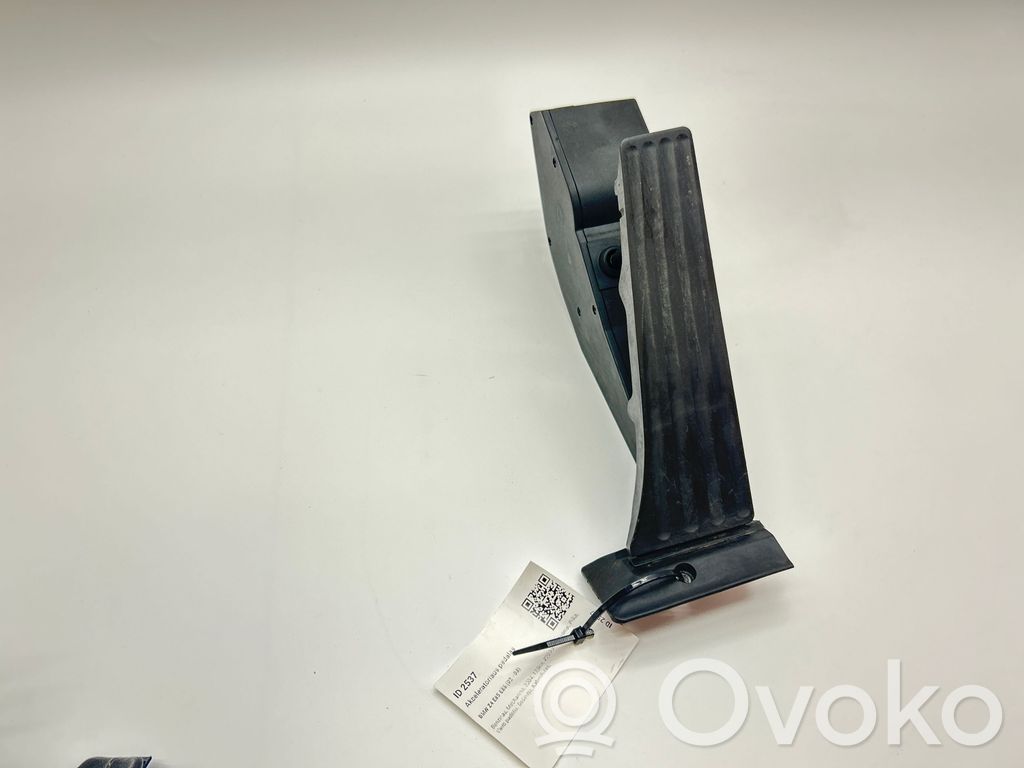 BMW Z4 E85 E86 Gaspedal 