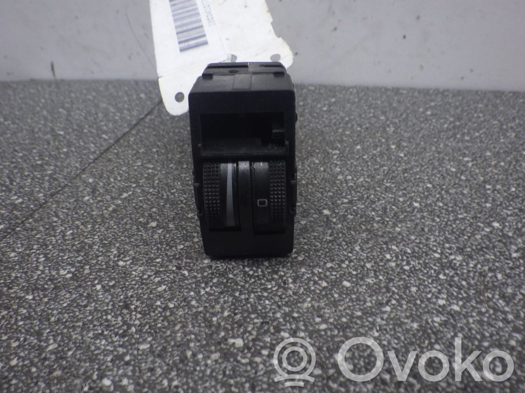 Audi A3 S3 8L Motor reglare nivel far 