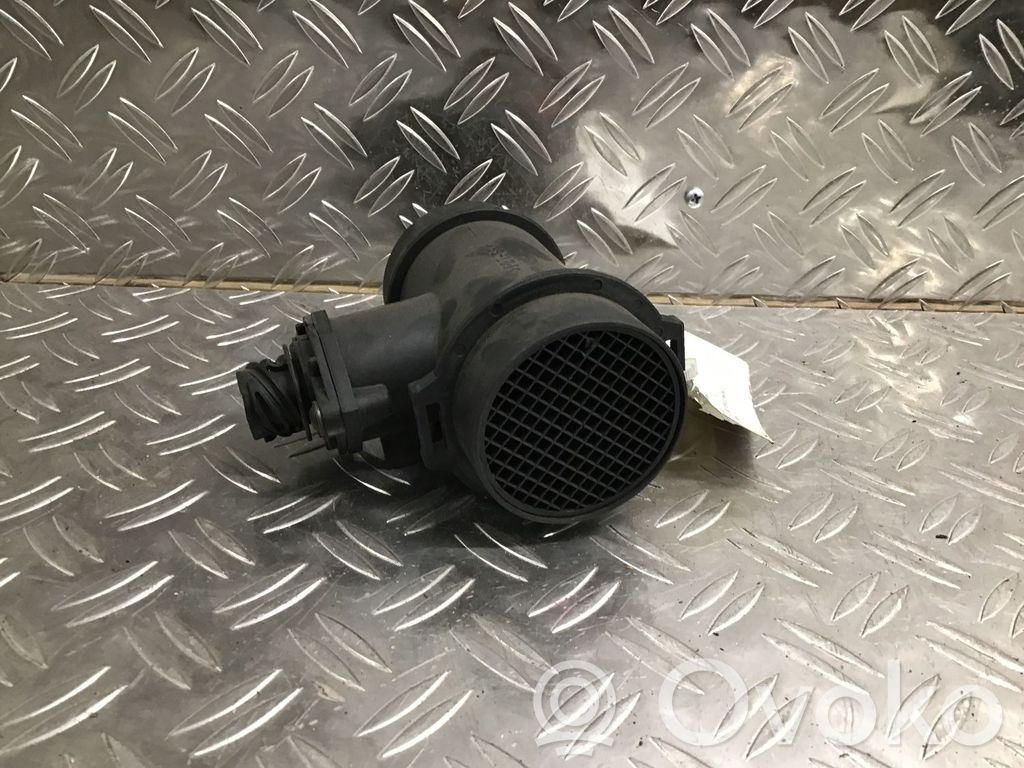 BMW 3 E36 Ilmamassan virtausanturi 