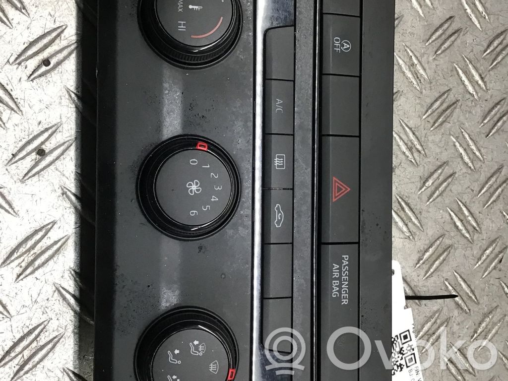 Seat Leon (5F) Climate control unit 