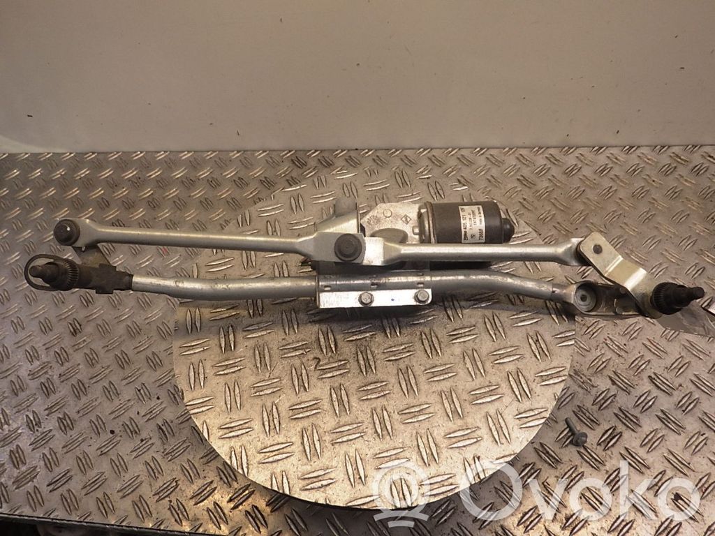 Stikla tīrītāja motoriņš