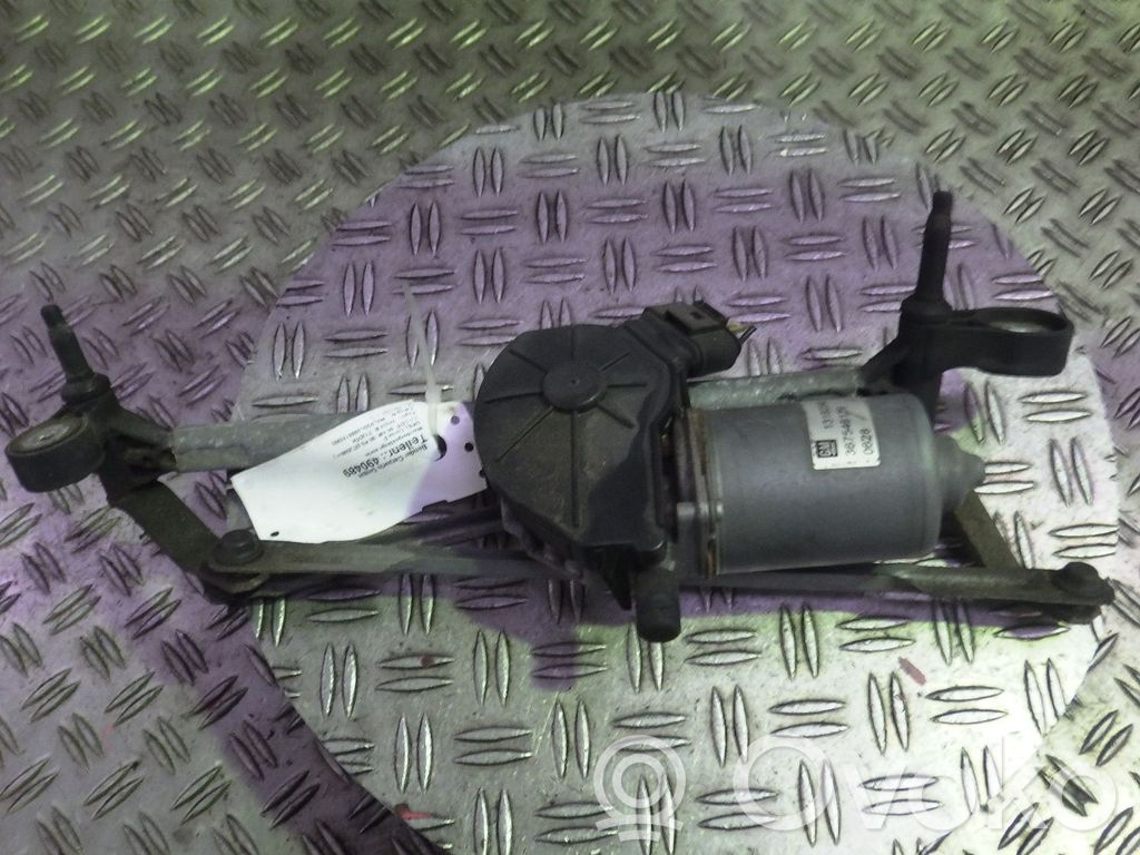 Front wiper linkage