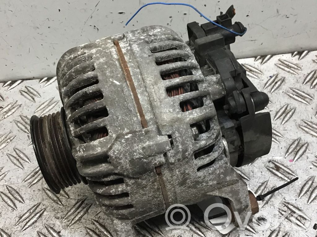Audi A4 S4 B6 8E 8H Generatorius 