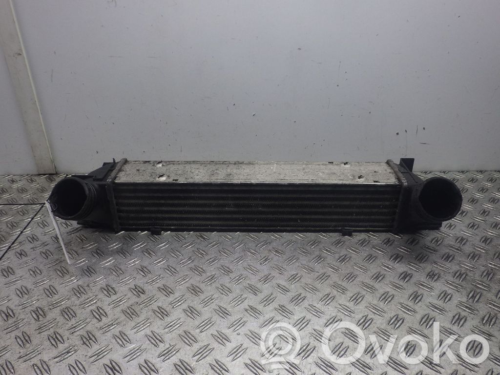 BMW 1 E81 E87 Radiatore intercooler 