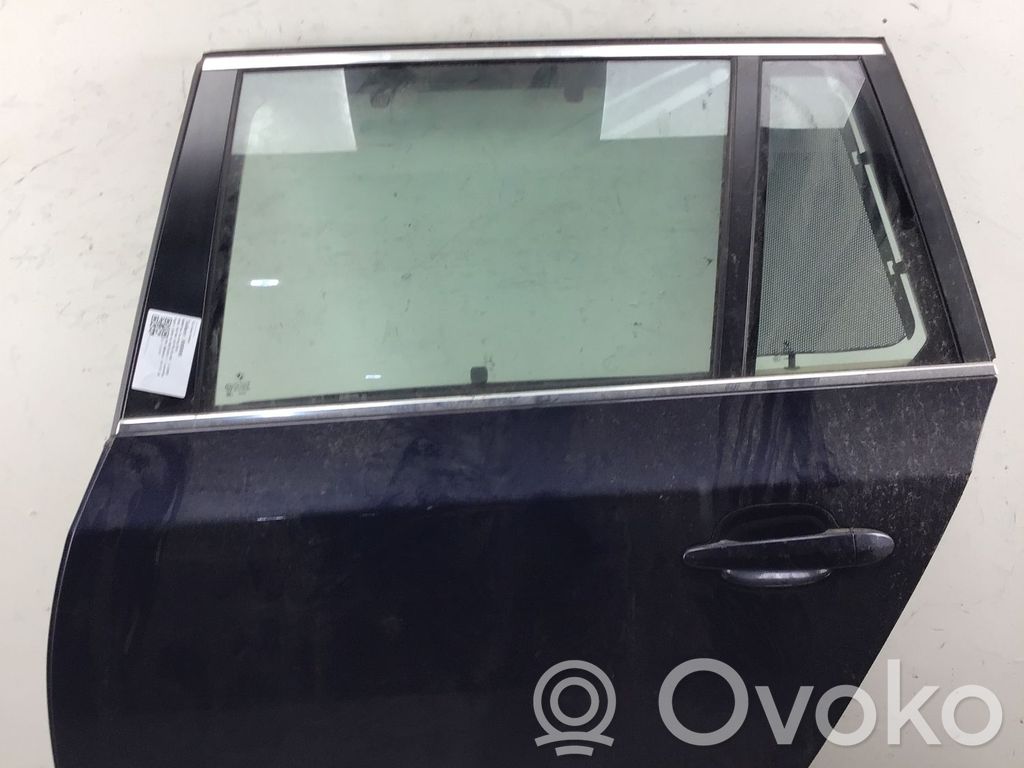 Rear door