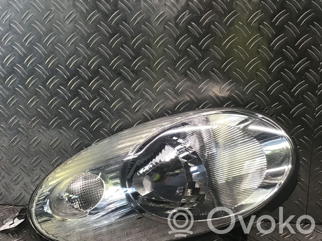 Nissan Micra Scheinwerfer 