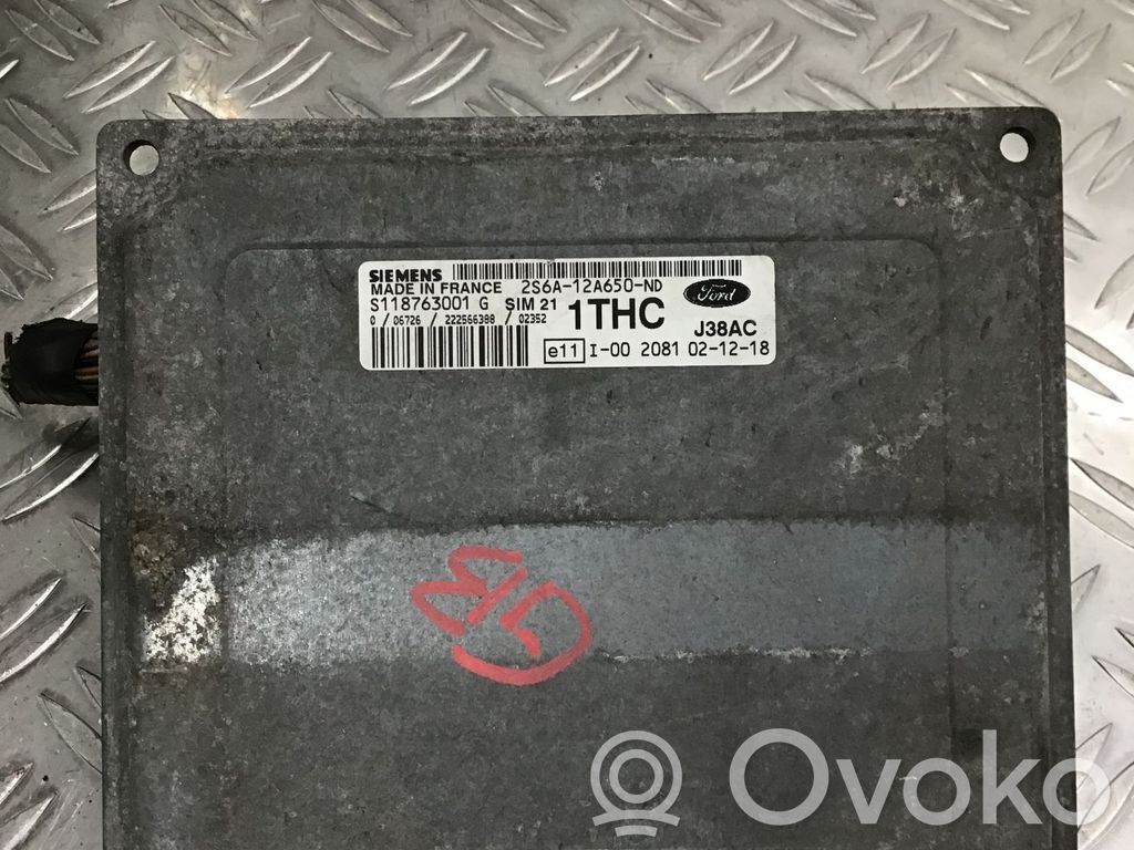 Ford Fiesta Engine control unit/module 