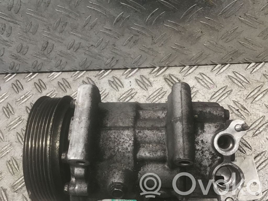 Ilmastointilaitteen kompressorin pumppu (A/C)