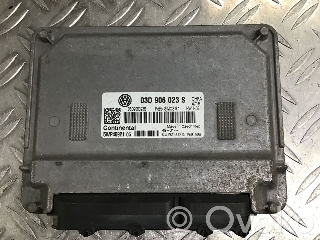 Volkswagen Fox Engine control unit/module 