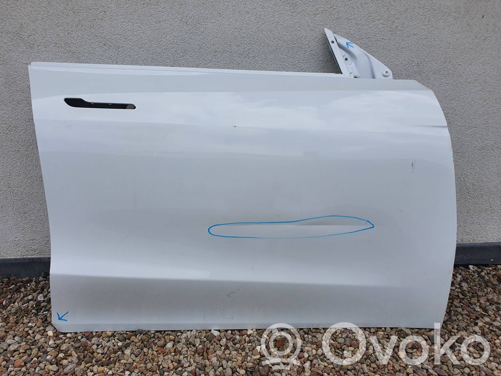 Tesla Model Y Etuovi 