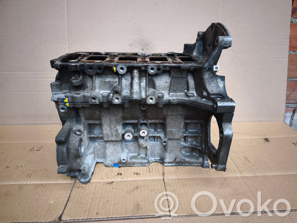 Mini One - Cooper Coupe R56 Engine block 