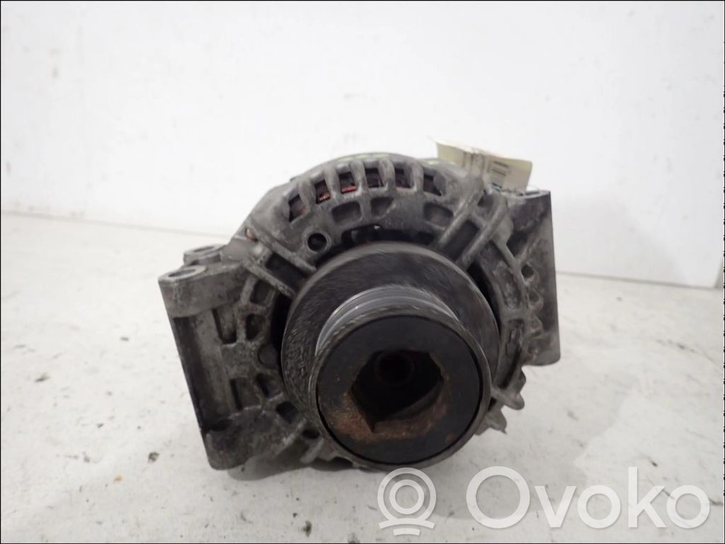 Renault Clio II Ģenerators 