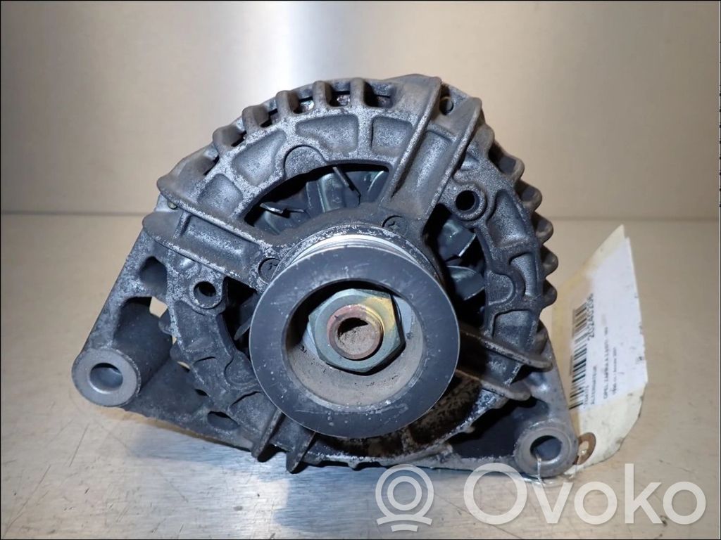 Opel Zafira A Ģenerators 